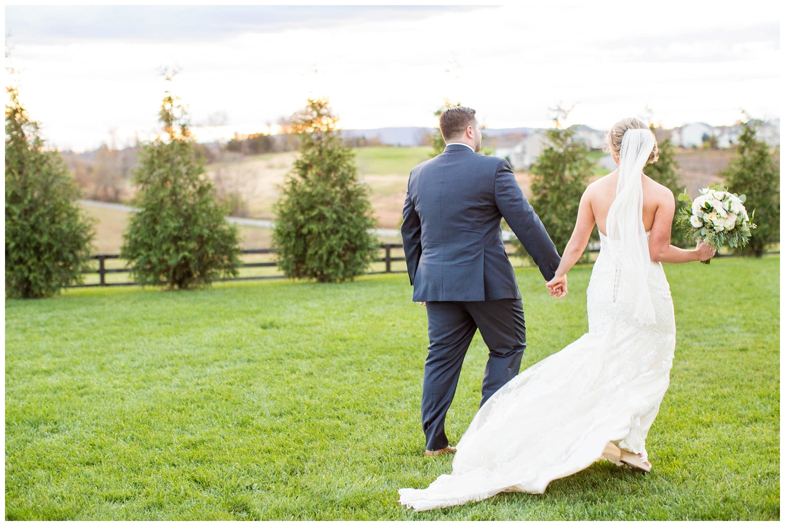 View More: http://hopetaylorphotographyphotos.pass.us/lynsay-and-brian
