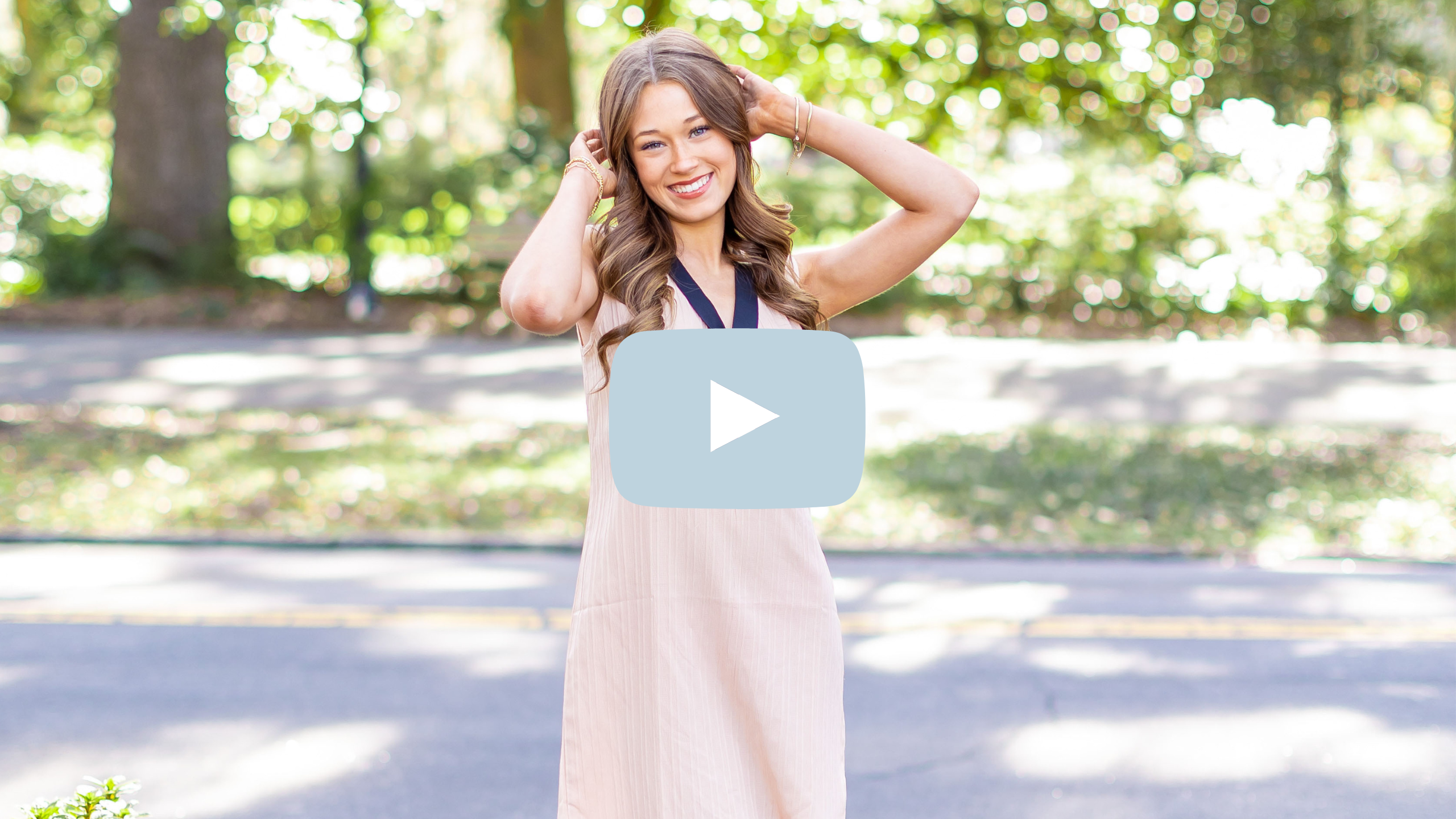 Now Showing: Sunny Midday Senior Session in Downtown Savannah! Hope Taylor Photography